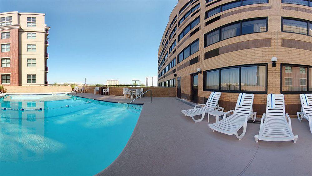 Quality Inn & Suites Greenville Near Downtown Exterior foto